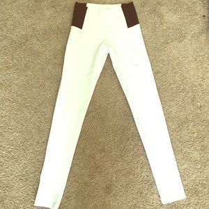 White leggings new without tags